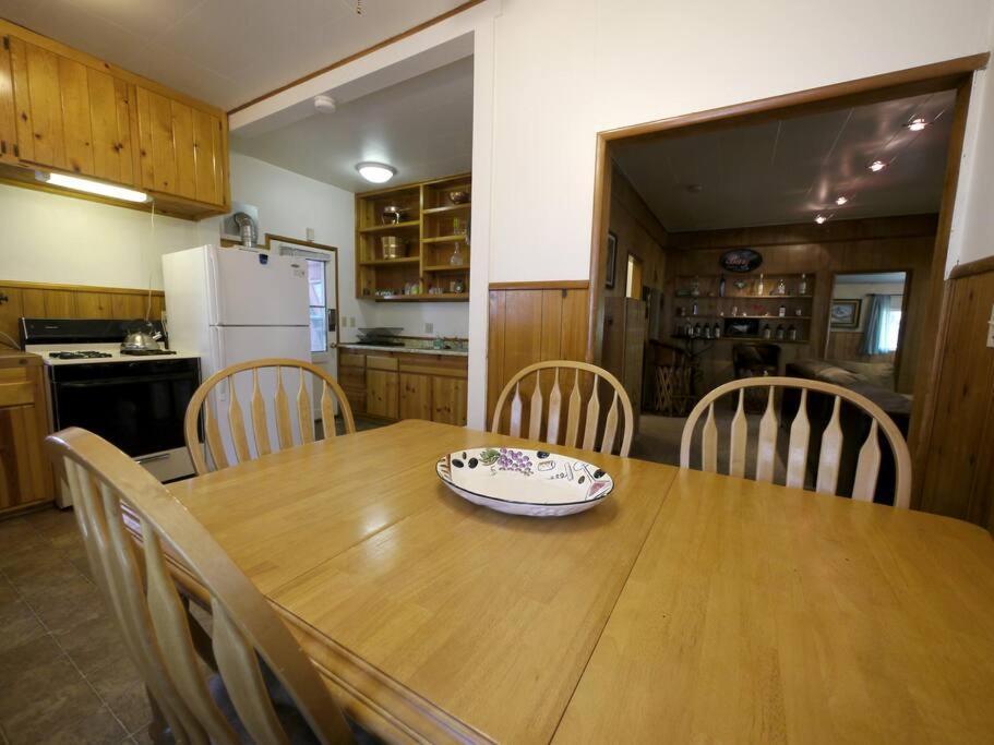 Green Cabin In Big Bear Lake 3 Bdr Pets Friendly Big Bear City Extérieur photo