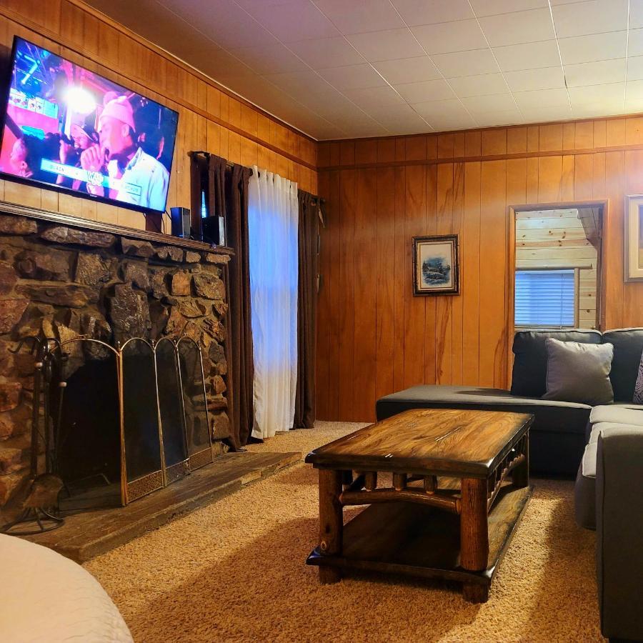 Green Cabin In Big Bear Lake 3 Bdr Pets Friendly Big Bear City Extérieur photo