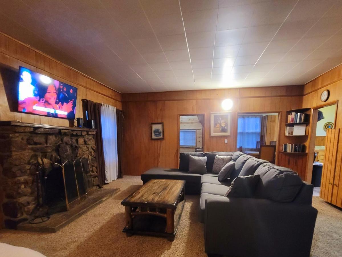 Green Cabin In Big Bear Lake 3 Bdr Pets Friendly Big Bear City Extérieur photo